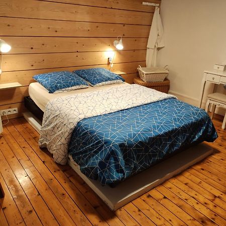 Chambres D'Hotes De Charme Sur Le Mans Bagian luar foto